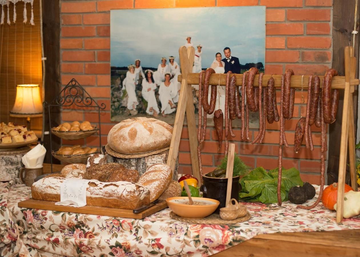 Отель Hotel Stara Stajnia Pleszew