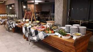 Отель Hotel Stara Stajnia Pleszew-7